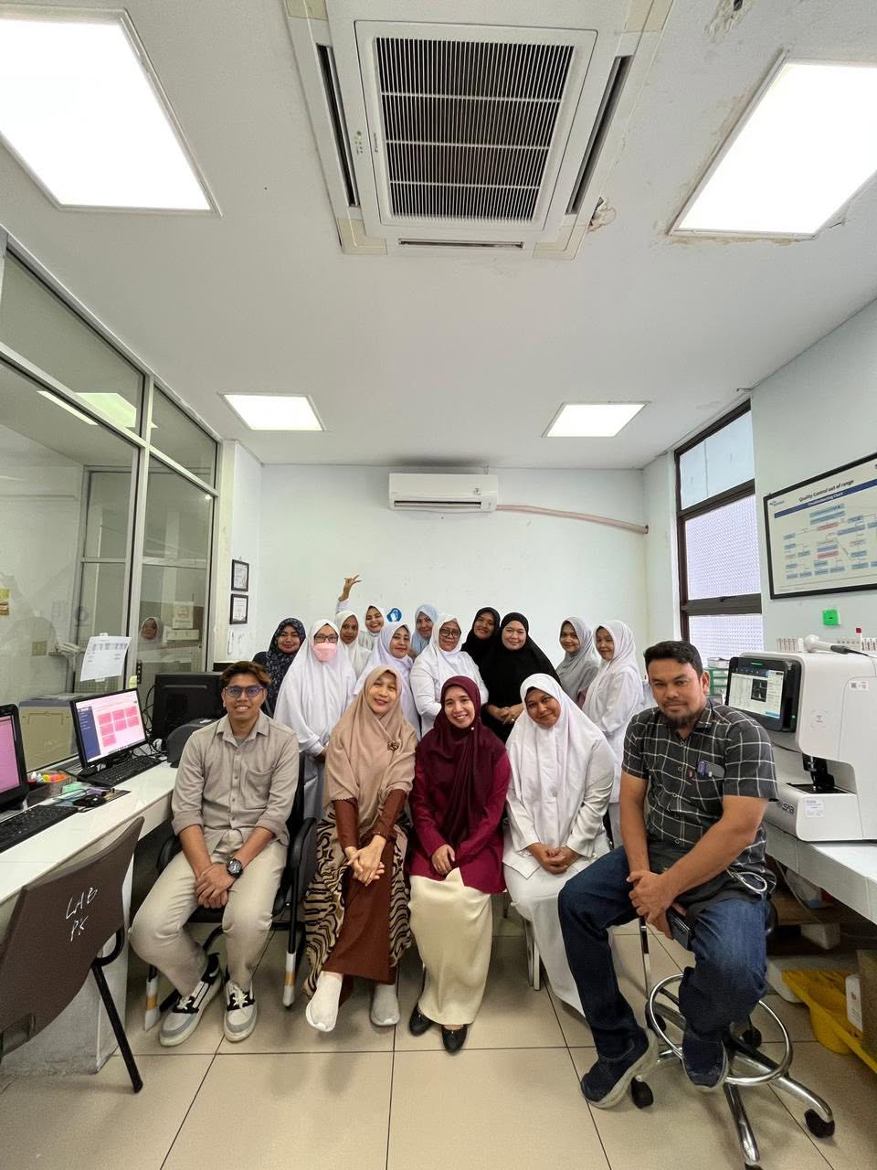 Instalasi dan Training Penggunaan TerasLIS di RSIA Banda Aceh Provinsi NAD