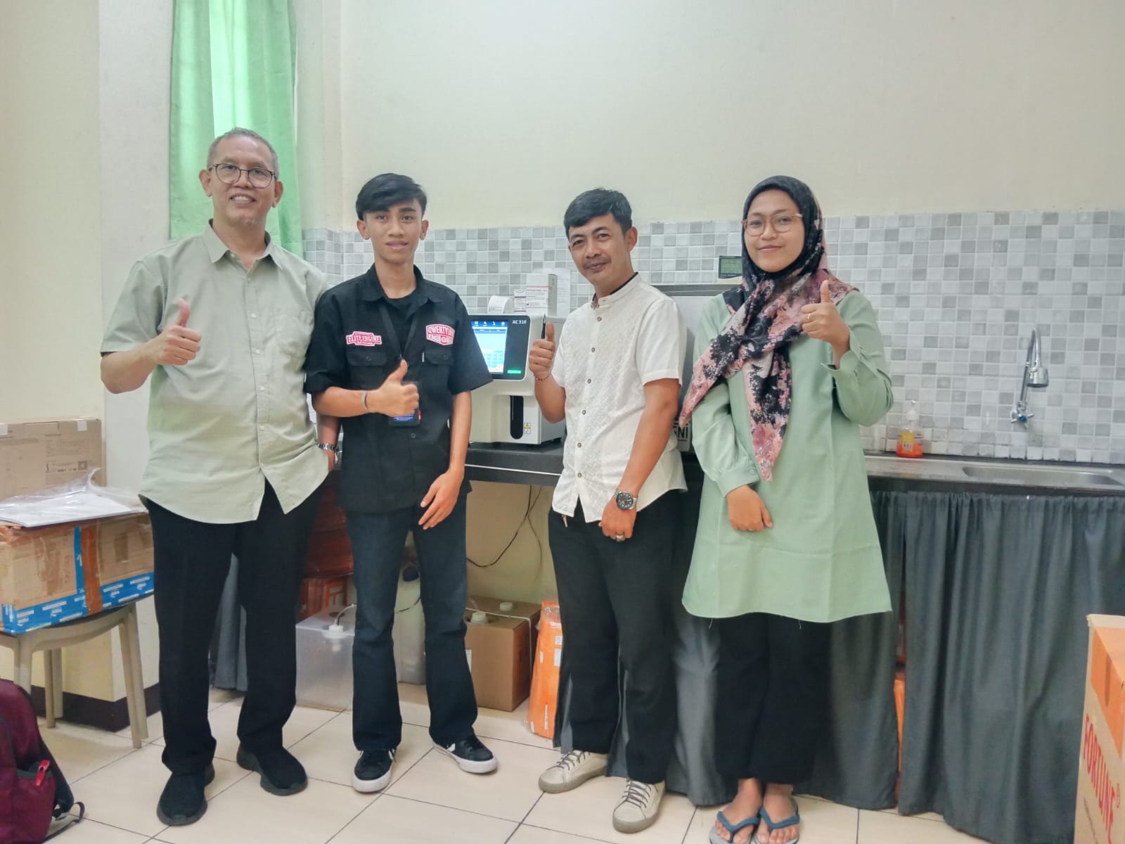 Instalasi dan Training Alat Hematology Analyzer Lifotronic AC 310 di Klinik Sabila Medika